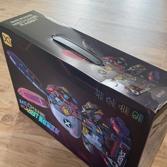 Colorful Robot Bunny Building Toy - Picture 3 of 3